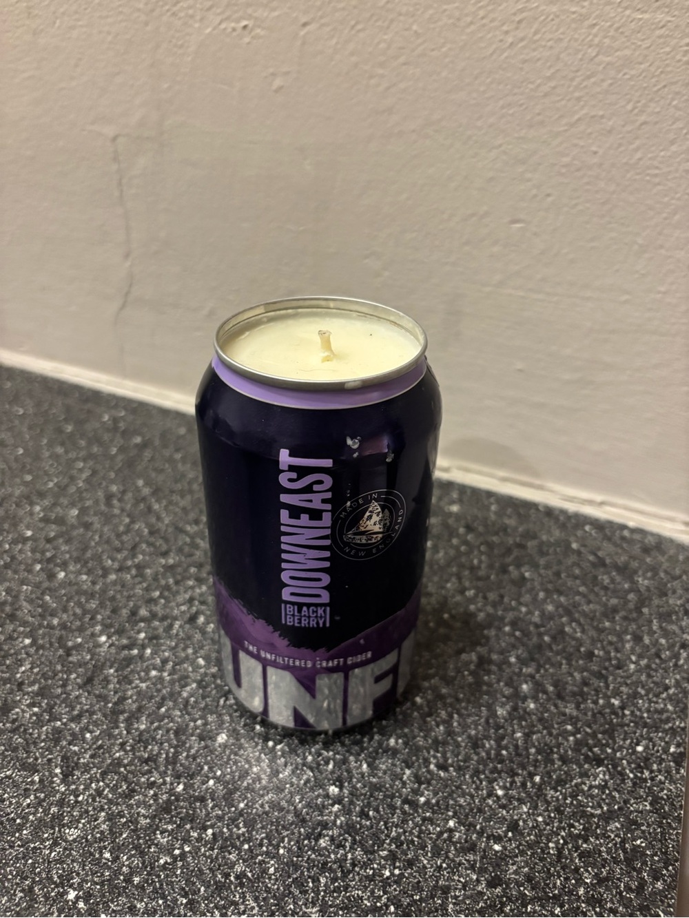 DownEast Blackberry Scented Candle